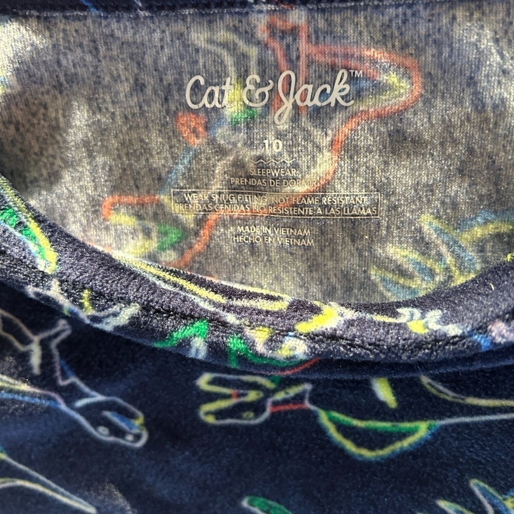 Bundle .. Cat & Jack Red and Black Plaid Pajama Top - Picture 8 of 10